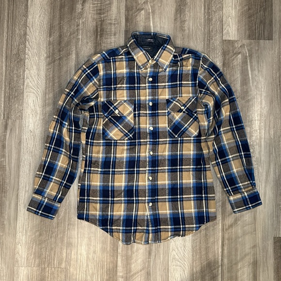 Ryan Keith Flannel Long Sleeve Button Down Shirt - Medium - Picture 2 of 6